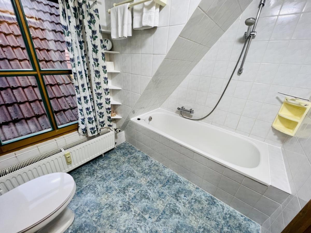 Apartamento Blaue Tulpe, Balkon Mit Traumblick Rostock Exterior foto